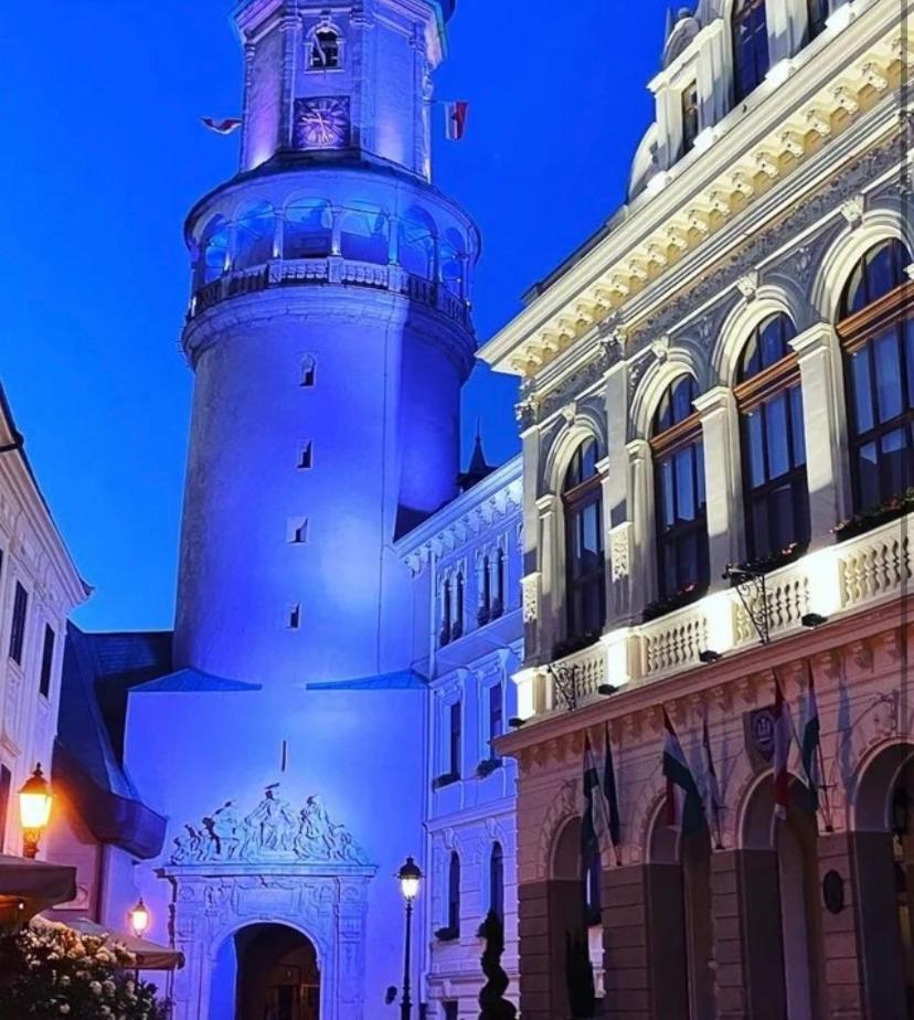 Quattro Casa Apartment Sopron Luaran gambar